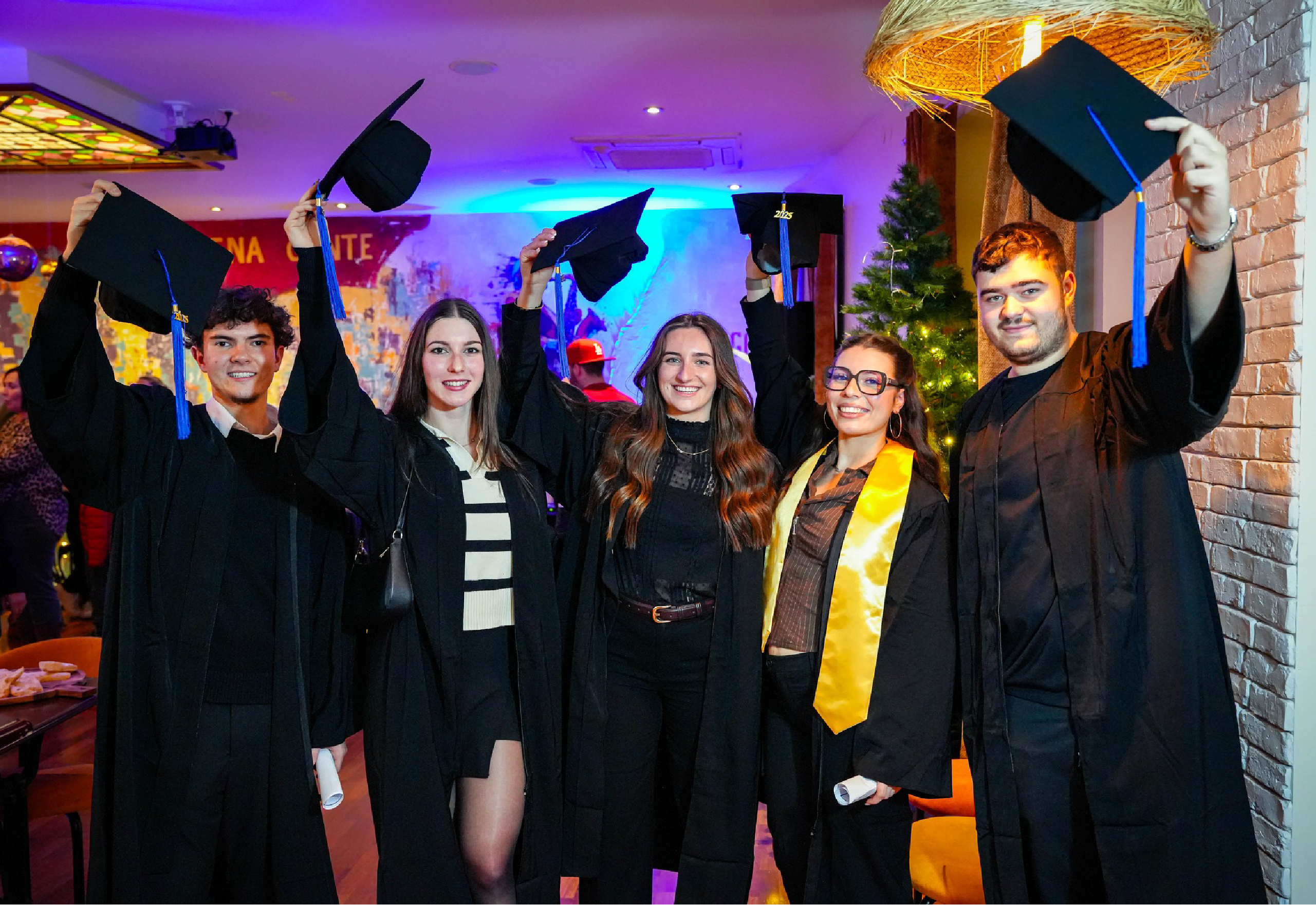 etudiants diplomés promotion 2025 kléa academy